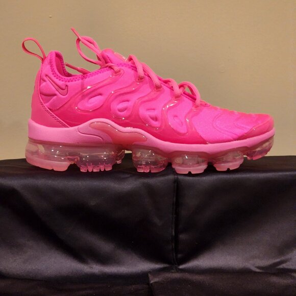 Brand New US 8 NIKE AIR Sneakers VaporMax Plus HyperPink - Picture 8 of 16